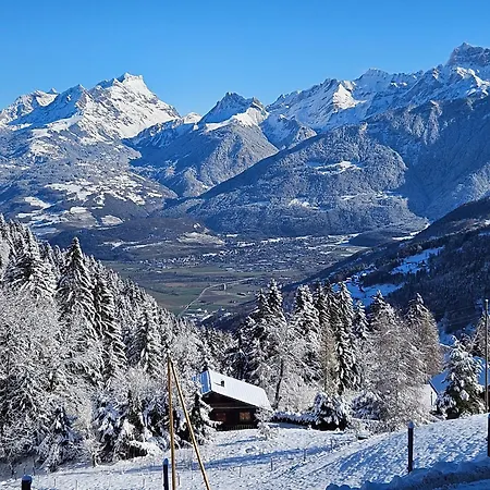 Апартаменты Sweet & Cosy In The Heart Of The Swiss Alps *