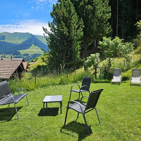 Sweet & Cosy In The Heart Of The Swiss Alps *