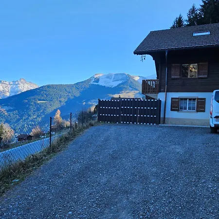 Sweet & Cosy In The Heart Of The Swiss Alps Apartment